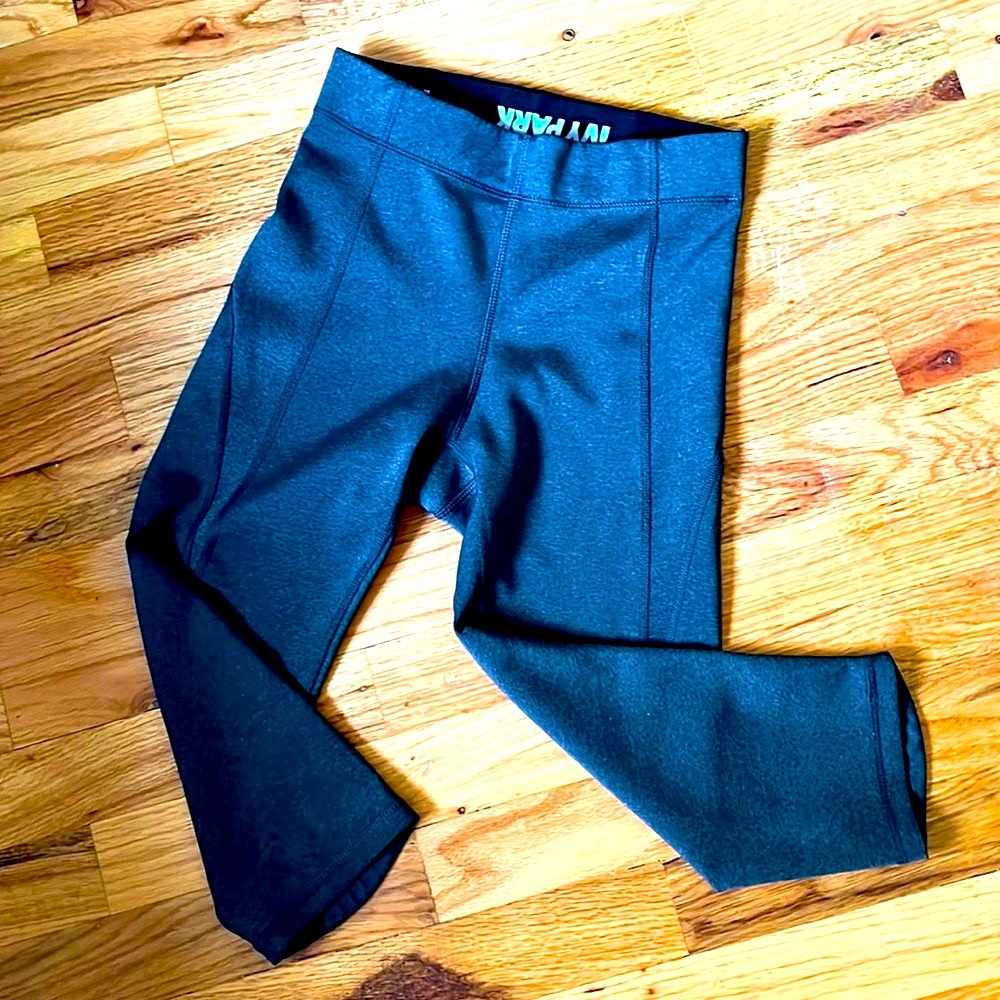 NWOT IVY PARK activewear leggings, XXS